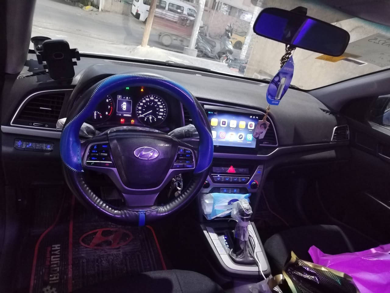 النترا موديل 17 #للبيع او #مراوس حسب القناعه  وارد كندي رقم بغداد باأسمي مكانها الشعب..
مواصفاتها..كشنات تدفئه امامي.. تدفئه استيرن.. كير At تبريد شغال ثلج خير من الله.. منظومة زنون.. اناره ليد ثلجي داخليه محرك خير من الله كهربائيات كلها شغاله.. ارضيات داخل جديده.. ويل كب.. هزه جديده رقم دولي سنويه 2030.. سويچ عدد 2.. تأيرات زوج امامي جديد والخلفيات وسط اي استفسار هذا رقمي *********** واتس آب... السعر 122$ وبيها مجال حك الجيه وكلشي موجود بالسوك وربي يرزق الجميع.. سونرها موجود
