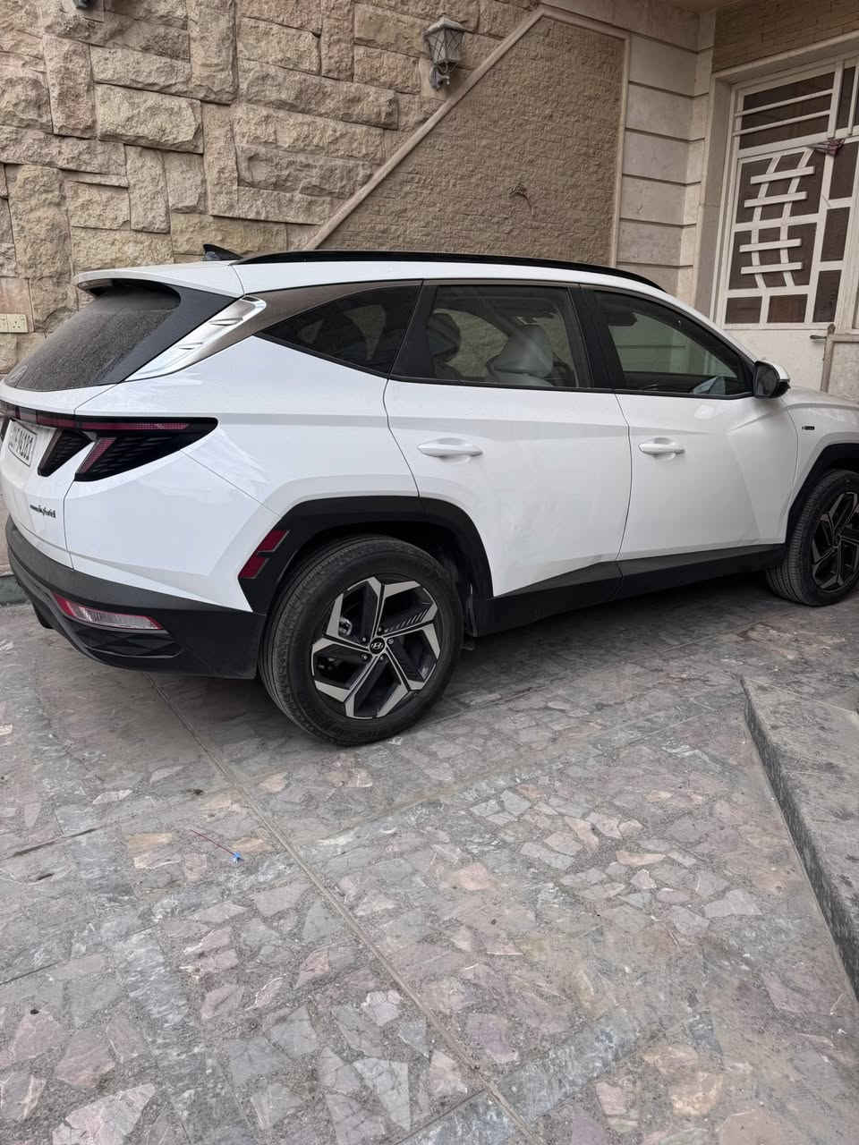 سلام عليكم 
توسان 2024 امريكي 
ماشية 6000 هايبرد 
بانوراما رادارات امامي خلفي 
تادفئه كشنات 
بانوراما 
فول مواصفات 
موقعها بغداد 
مرقم بغداد كامل 
حادث بدون ايرباك 
السعر مناسب ان شاء الله 
للاستفسار ***********
