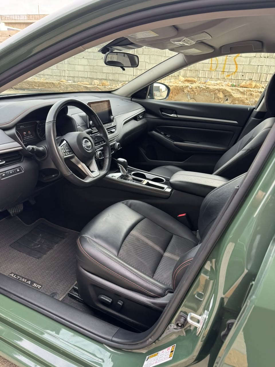 Nissan Altima SR 2025
ماشيه 13 الف 
محرك 2500 عادي 
جاملغ السكن و حافة البنيت صبغ 
بدون دواخل 
ايرباك الستيرن طاك و راجع بلادي 
صور الحادث بلمنشور 
تترقم شمالي 
العنوان السليمانيه 
السعر 195$
***********
