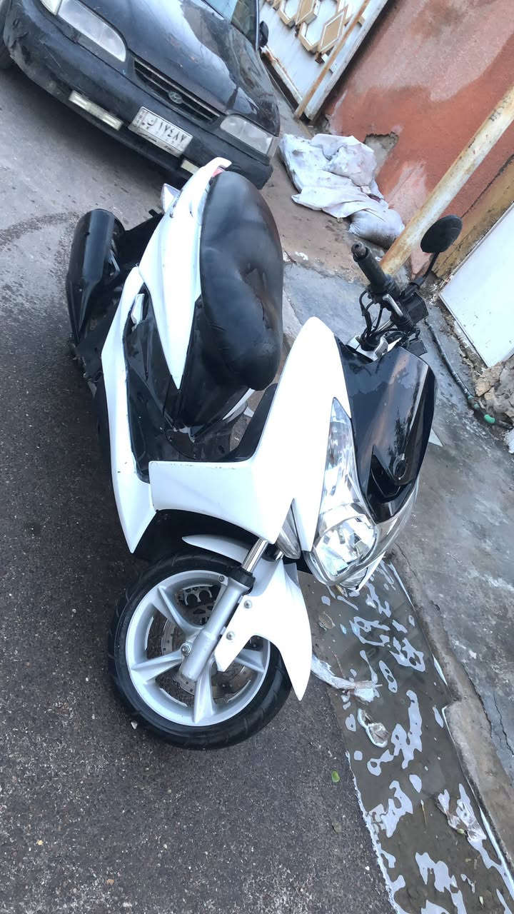 سلام عليكم ماجستا اس مديل 2018
دراجه كامله ومكفوله من ايشي كهربائيات محرك كله كامل ممفتوحه شوفت عينك لبيع او مرواس مكاني بشعب وتساب ***********
