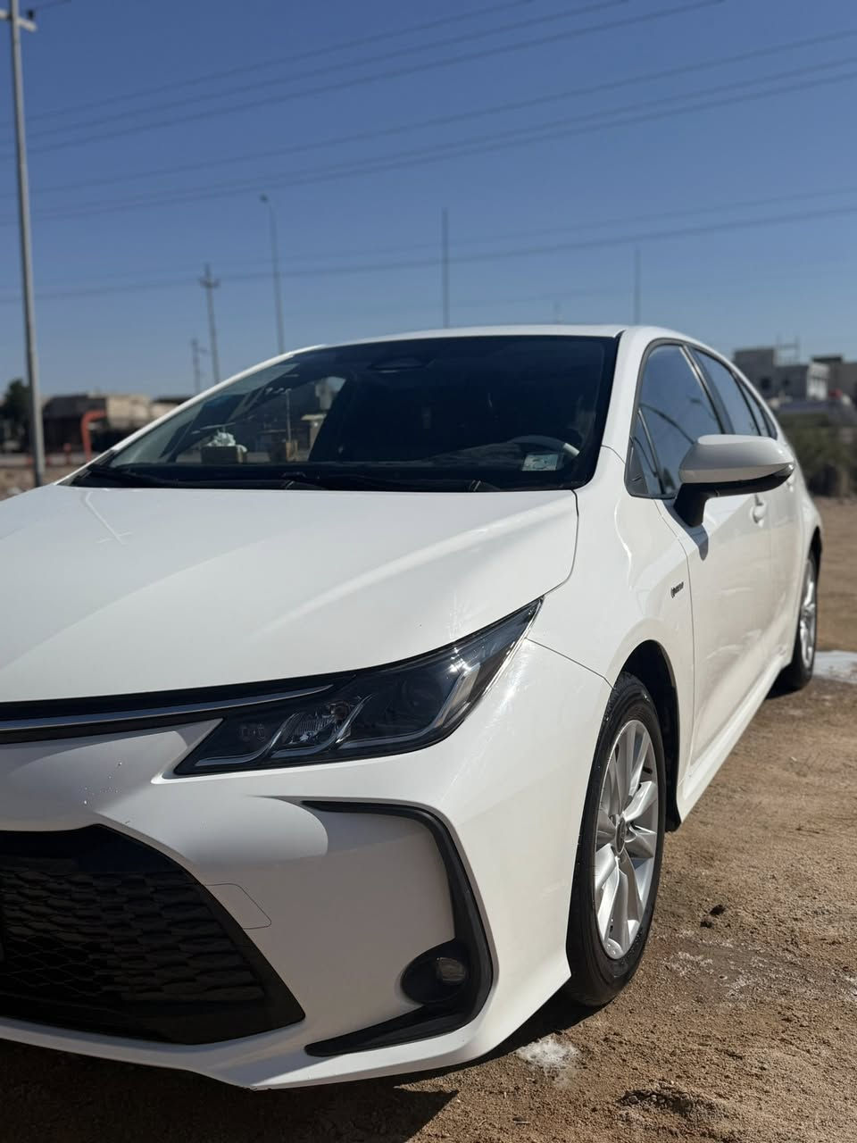 السلام عليكم كورلا موديل 2025 هايبرد مكفولة كفالة عامة السيارة جديده ماشيه 9000فقط فول موصفات سلايت تبريد قطعتين بصمة دخول ذكي رادار امامي رادار جانبي هاند بريك كهرباء لايت زنون + لد خلفي للاستفسار ***********
