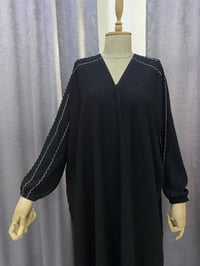 ملابس • قطعة