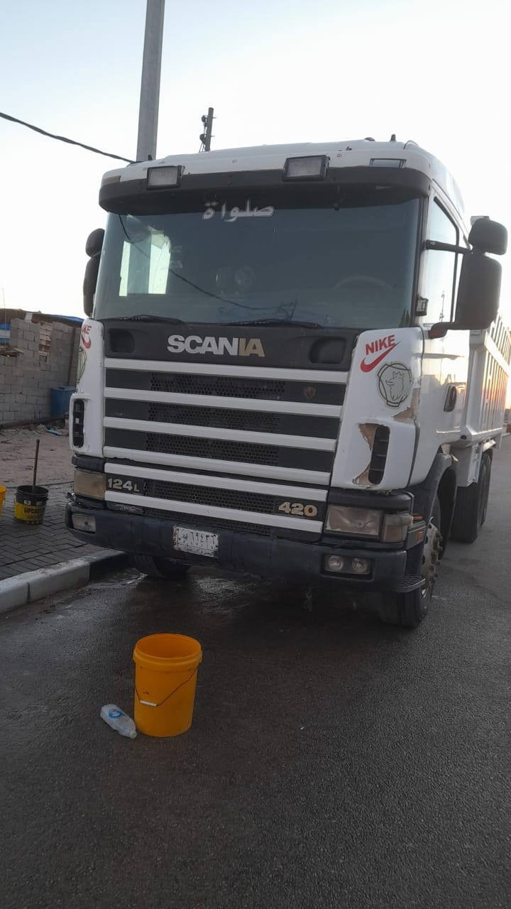 سلام عليكم سكانيه جمجمه اللبيع سياره حلوه وجازه الشغل عنواني البصره تواصل والتفسار على هاذه الرقم***********
