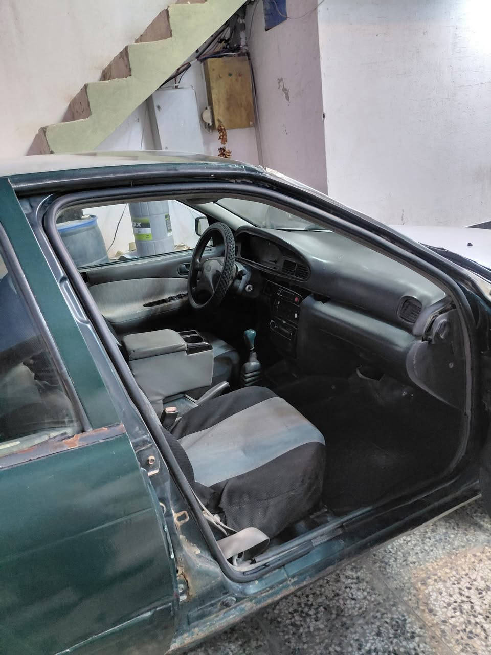 سيفا للبيع سياره سعر 17          موديل 96تواصل ***********
