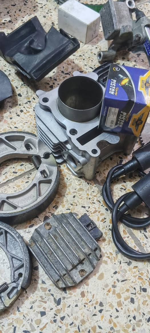 سلام عليكم غراض دراجه جان عندي محل وعزلته والياخذهن شلعه وحده يفرق السعر ابيعهن ارخص اذا عندك محل تعال خاص  
كور ماكس
فج بريك ماكس
صينيه بريك
صونده بريك
بوشه 55 ماكسه
بنزات بريك مال سكنس وماكس
تانكي بانزين كلاسك
جويترات 
كابريتر
سلف 
عقل دراجه وبعد هواي غراض


**إذا كنت صاحب هذا الإعلان وتريد حذفه لأي سبب، رجاءا أرسل رسالة إلى الدعم الفني**