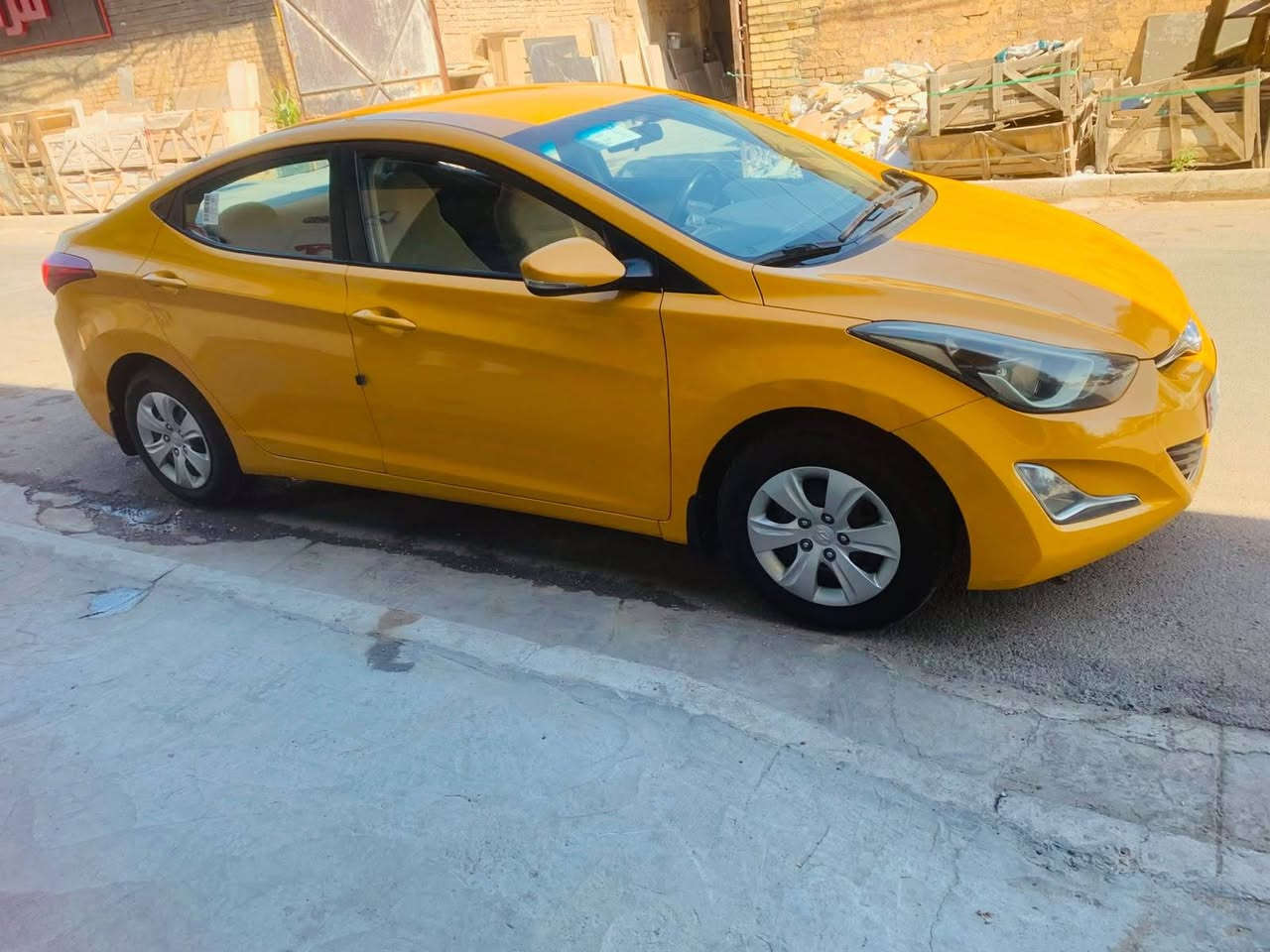 انترا خليجي ١٥ مكفولة من الفتح والتبديل صبغه أولى مامعيوده محرك 1600كير تبريد دوشمه رقم بغداد إنكليزي الشراي يتصل ويدلل ماشيه ١٤٨ السعر ١٢٥  
***********
