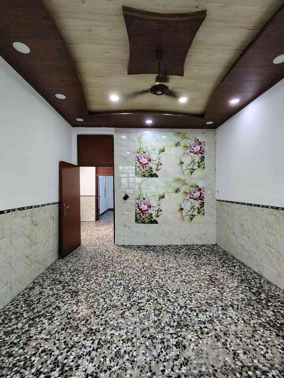 دار للايجـــــــار
الموقع نزلت العيد قرب سيد ابراهيم
المساحة 100م
غرفة نوم استقبال مطبخ مجمع صحيات 
للاستفسار 
اتصل بالارقام التاليه 
***********
***********
موقع المكتب حله نادر الاولى الشارع الرئيسي مقابيل دائره اتصالات بابل 
مكتب علي السلطاني للعقار
3
