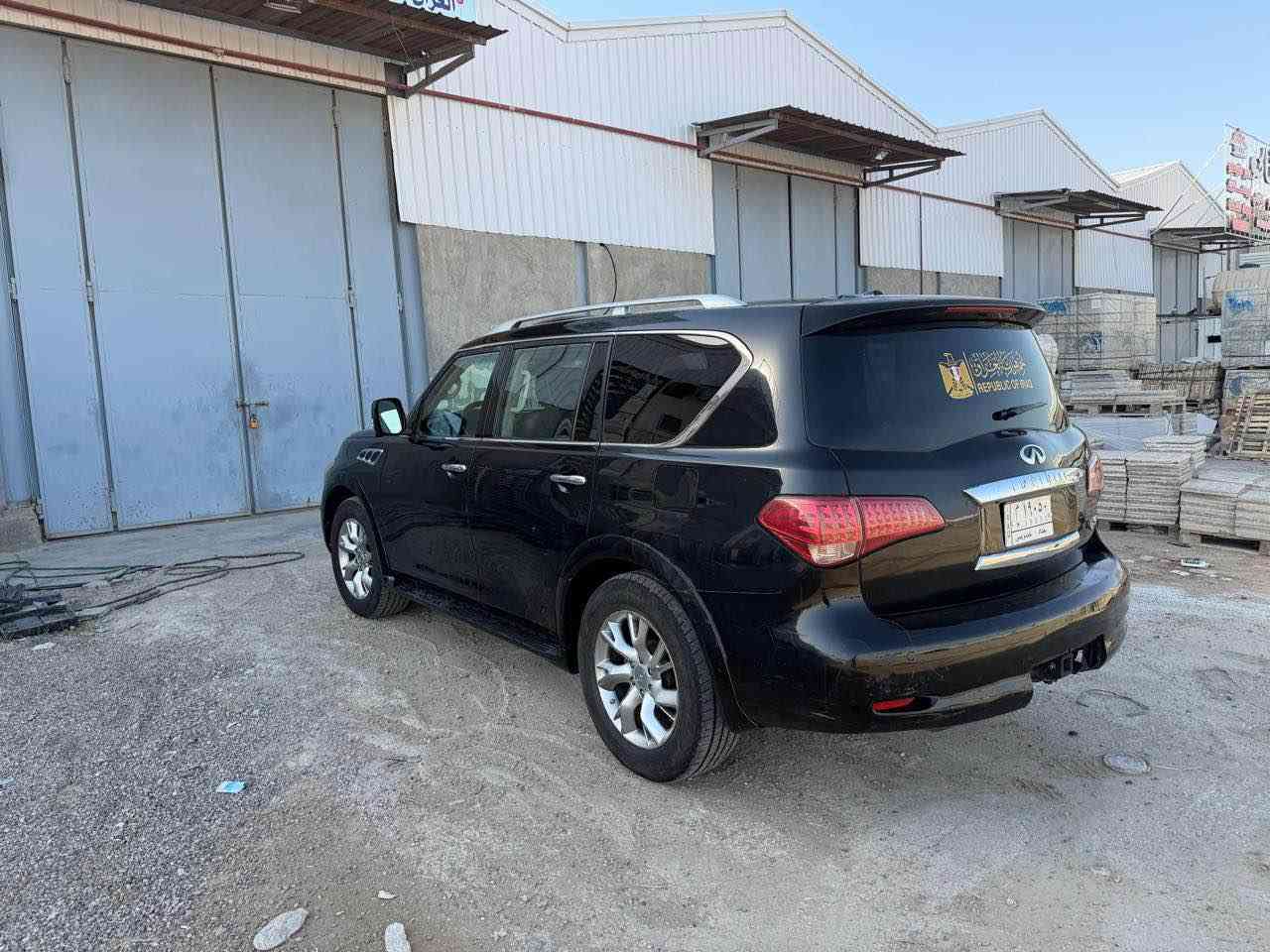 (ملاحظة السيارة بيع فقط بدون مرواس )

إنفنتي QX56 موديل 2012 

محرك 8 سلندر (المرغوب)

فل مواصفات – أعلى فئة

السيارة وارد امريكي بابتين جهة الصدر وربع الدعامية الخلفية صبغ 

المواصفات التفصيلية:

بصمة

فتحة سقف (سلايد)

كشنات جلد

كشن السائق والراكب كهرباء

تبريد وتدفئة كشنات

نظام صوتي

شاشات عدد 3

كاميرات 360 درجة

دبل إكسل 4X4

حساسات أمامية وخلفية

مرايا كهربائية + أوتو قابلة + ترحيب

تحكم ستيرن

صندوق كهربائي شفط

مانع انزلاق

مانع انحدار

7 ركاب

إضاءة 

لايتات كهربائية

منفذ 220 فولت

تبريد خلفي 

3 قطع تبريد مركزي

نظام قيادة

سترين كهربائي

نيكل كامل بلادي

جنوط بلاك حجم كبير

كشنات خزن

موقع : بغداد الشعب 

سعر مناسب 135 ورقه وبيها مجال بسيط 

للاستفسار *********** بغداد, العراق

