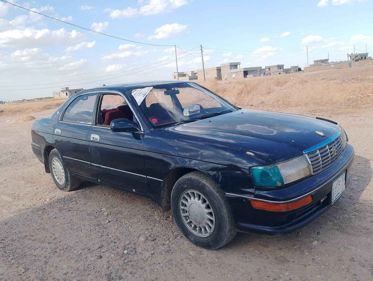 السلام عليكم السياره البيع بطه موديل 92 محرك 2500 كير ومحرك شرط تأيرات جدد صدر جديد سنويه بعد مامنتهيه صاحبه الشرعي بزهيليله السعر 52 وبيهه مجال الاستفسار ***********
