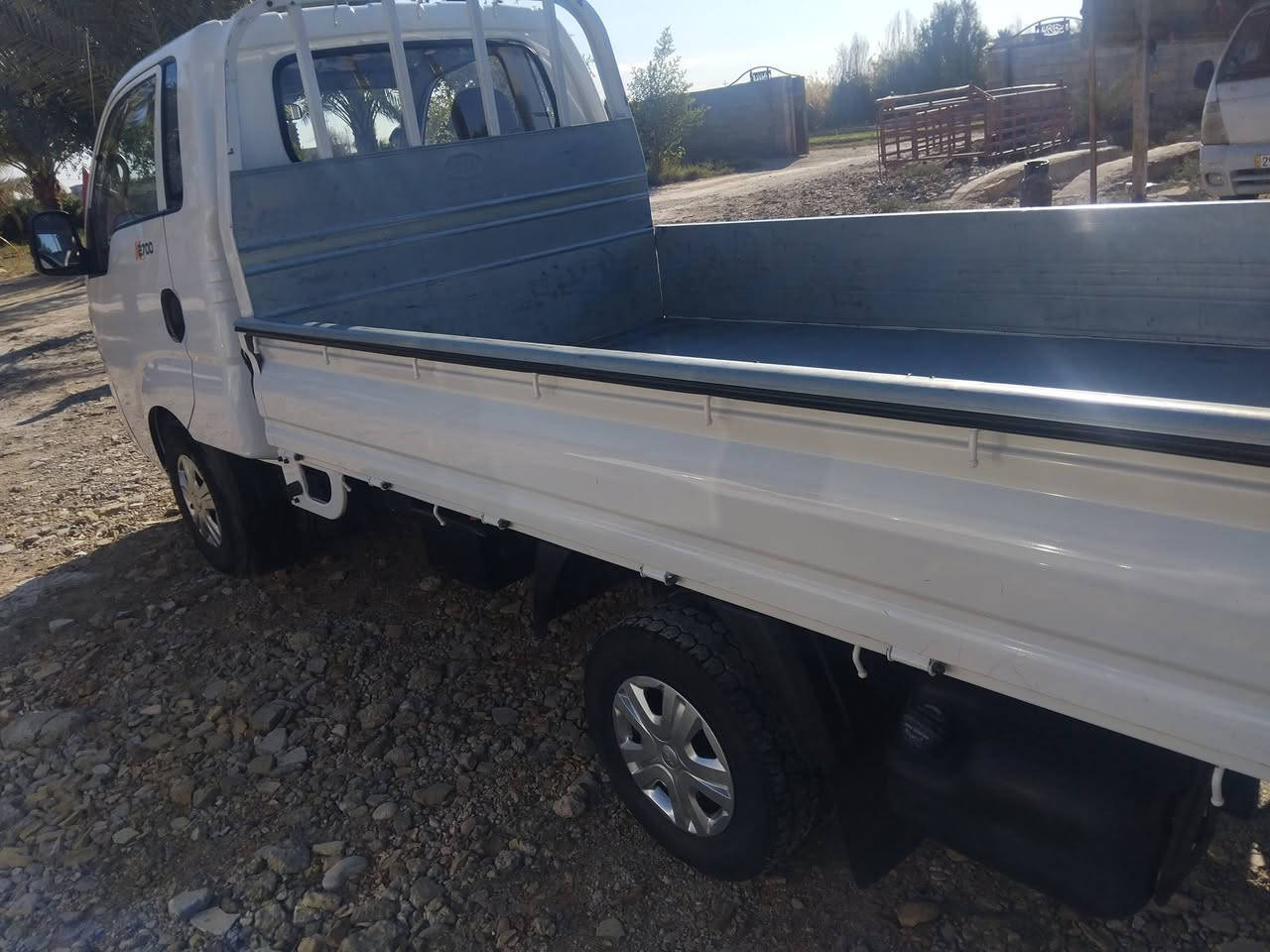 السلام عليكم كيا موديل ٢٠٢٤  ماشيه  ٣٥ مكفوله رقم بغداد  العنوان واسط الزبيديه الاتصال على الرقم ***********او***********
