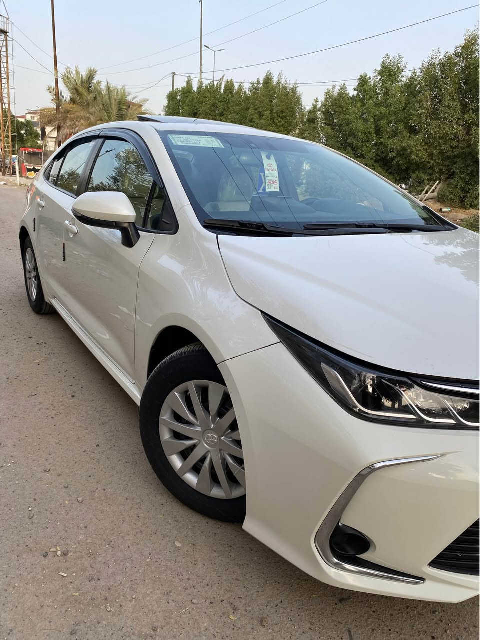 سلام عليكم
كورلا 2020 خليجي بانزين اصلي مكفولة من صبغ بيه بارد 3 مكانات                   وبيه رصعات خفيفه شركة ساز   
رقم اربيل الجديد
باسم عربي موجود بغداد  
مواصفاتها
محرك 2000
منضومة زينون 
حساس امامي خلفي 
بروجكتر 
تحكمات ستيرن جهتين
كاميرا 
تبريد قطعتين 
ايرباك
نظامين قيادة sport و normal
نظام Eco لتقليل صرف البنزين 
مداخل ABS عدد 4 
ملاحظة 
السعر 150 وبيه  مجال بسيط
مكاني بغداد حي العامل  
الرقم *********** بغداد, العراق
