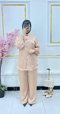 سوت قطعتين • ستان زارا • مقاسات ٣٨-٤٨