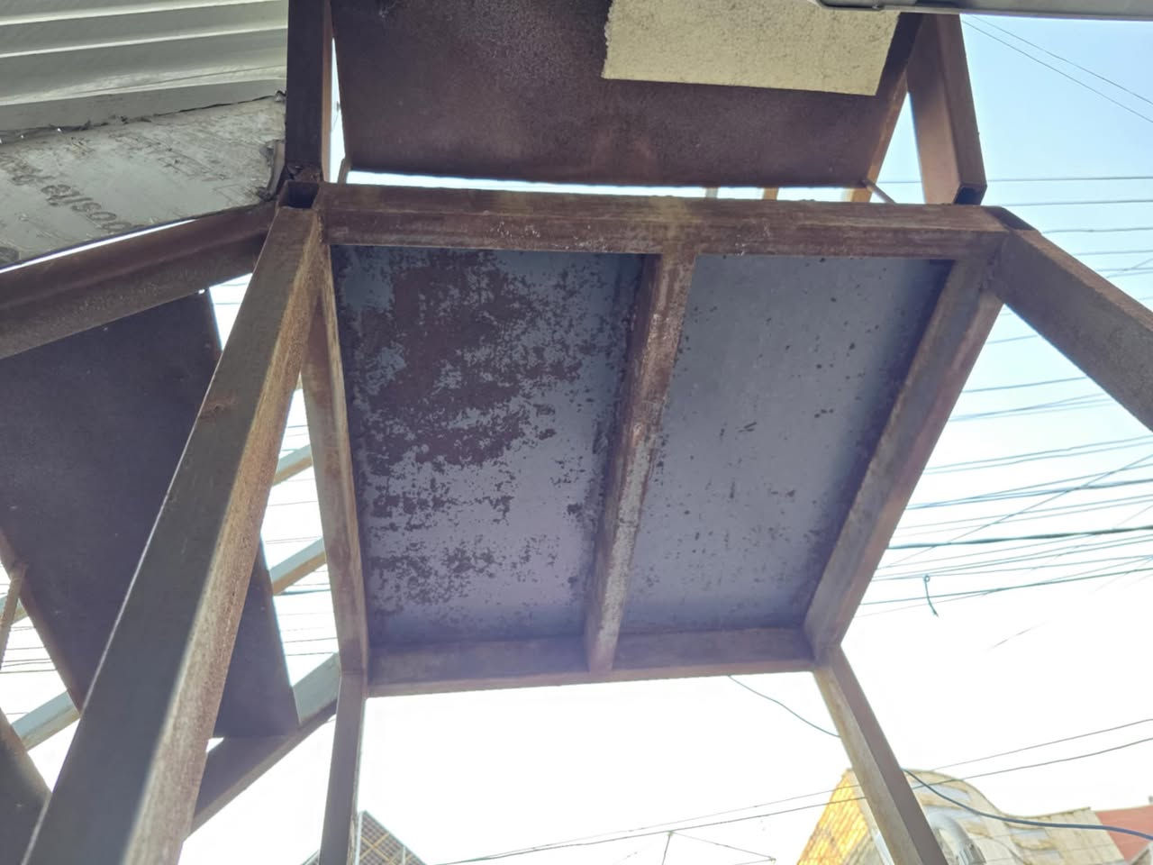 درج للبيع بغداد حي الحسين   ب٢٥٠ الف 
***********
