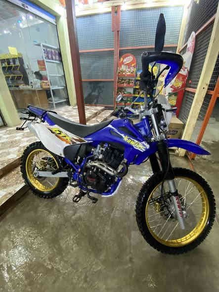 لسلام عليكم قفاز كاويار موديل 2025كلو شقال ماعايزو كلشي وضع شركه محرك 200ccوزن ثقيل باب اول السعر 1100مليون او ميه مكاني كياره امام غربي ***********
