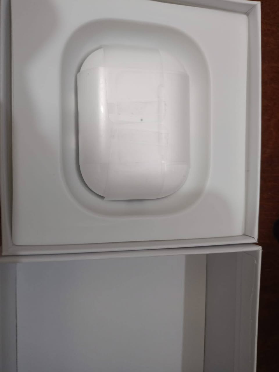 موجود احدث اصدار من السماعه دي 
برو2
: دي افضل نسخه وكمان بتشحن تايب سي

ب ٢٧٥ 
للتواصل 
01068454795


**إذا كنت صاحب هذا الإعلان وتريد حذفه لأي سبب، رجاءا أرسل رسالة إلى الدعم الفني**