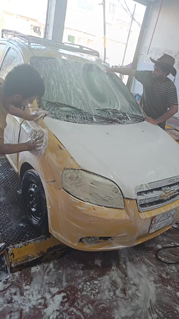 سلام عليكم افيو موديل ٨ بيهه كير ومحرك كورلا للبيع متوامه طبق الأصل السعر ١٥ وبيهه مجال اتصل ع وتساب*********** سيتم ارد عليكم بأقرب وقت ممكن
