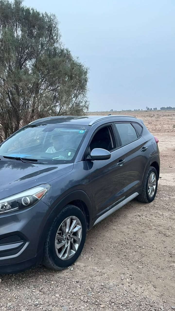 توسان 2018 امريكي مكينه جديده لاتنقيص ولا تبخير بيها بارد اقل الشبر بالبنيد  وبالجاملغ الخلفي السياره بلاديه مكفوله  السعر 150وبيها مجال بسيط السياره موجوده بتكريت  للاستفسار***********.    ***********
