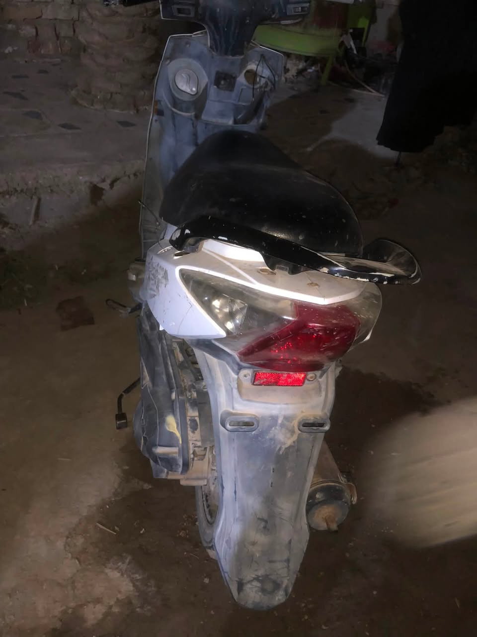 سيام للبيع شغال بس تخربط كرهبايات كلة شغاله سعر ١٥٠ مجال قليل


**إذا كنت صاحب هذا الإعلان وتريد حذفه لأي سبب، رجاءا أرسل رسالة إلى الدعم الفني**