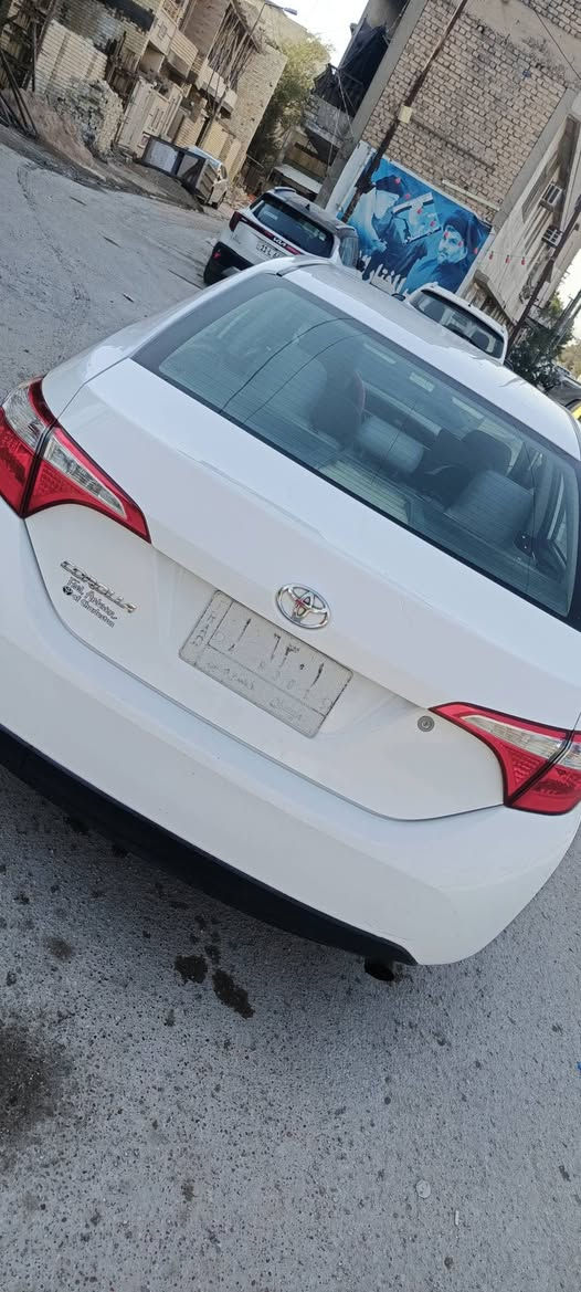 كورلا 2014 وارد امريكي
محرك 1800 
رقم ميساسلام عليكم....ان 
السونر بالمنشور 
وعندي فديو قبل الصبغ 
مجرد جراد ونصبغت 
سعر 105 اسلام عليكم....
مكاني بغداد ساحه ميسلون 
***********
