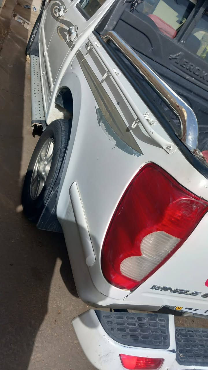 سلام عليكم من رخصت مدير كروب سياره كريت ويل موديل 2015 بسمي سعره90 بيه مجال الطيبين  مكان  بغداد رقم هاتف‏‪0780 748 8928‬‏
