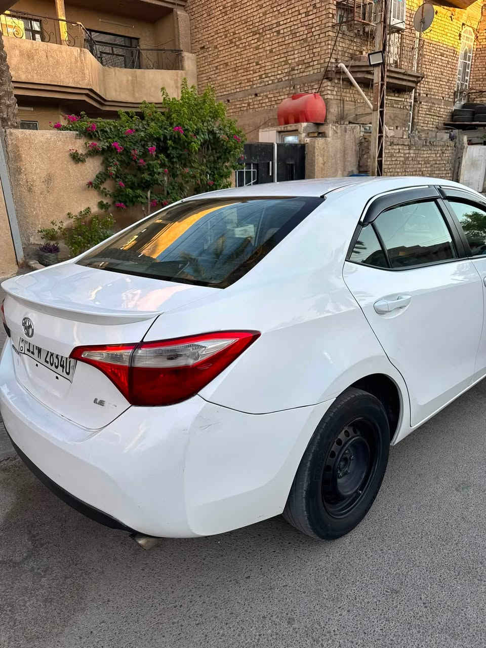 كورلا موديل 2014 وارد أمريكي حادثها خلفي بدون دواخل قبغ جنطه مبدل وجاملغات خلفيه من فوك فقط بدون دواخل بجم كبس ماشيه 163 الف السعر 110 وبيها مجال بسيط بغداد العامرية شارع العمل الشعبي ***********
