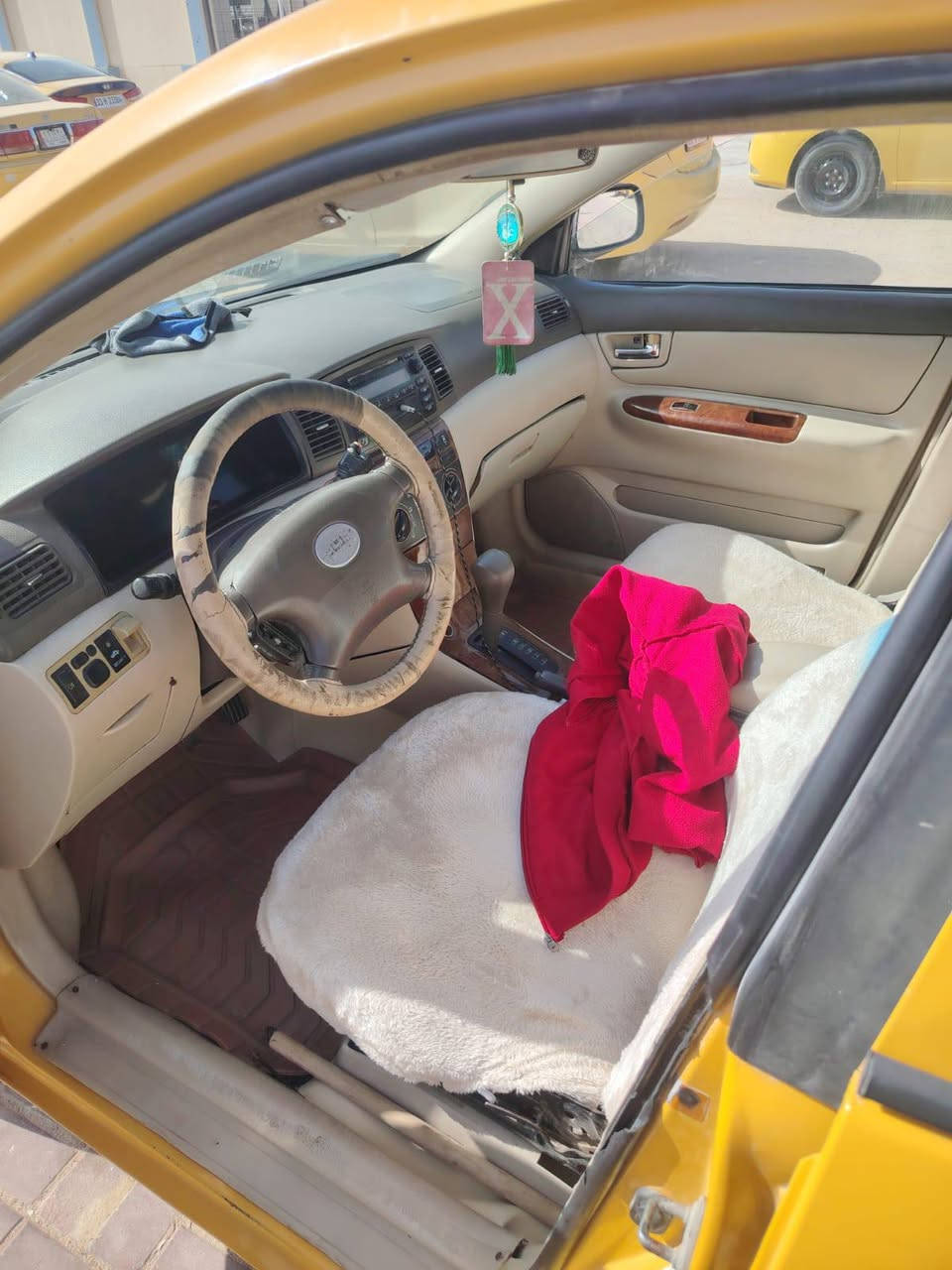 سلام عليكم بيوايدي 2011 تحويل ثاني يوم سياره مكفولة بيه شخط بل جاملغ الأخير مرجع علل بارد مكينه بيه خيط بخار هيئه وغرامات مصفره كير وحداديه وتخم تاير مكفولات ترايك وين ما جان مكلف بل نشر مكان السياره نجف أبو صخير السعر 46 وبيه مجال رقم الهاتف ***********
