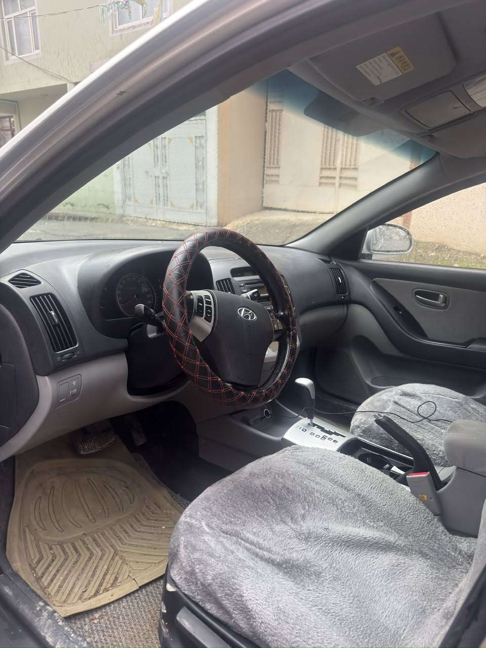 ئەڤانتی 2007 لۆک بل پاکەت هەموو گیانی بەشەرت  بێ تەقەو رەقە سەروبنی وەکو و گوڵە مالی دۆستە وەسفی ناوی وەرە سەیری کە شتی نمونەیە *********** نرخی 45 مەجالی برایانەی
