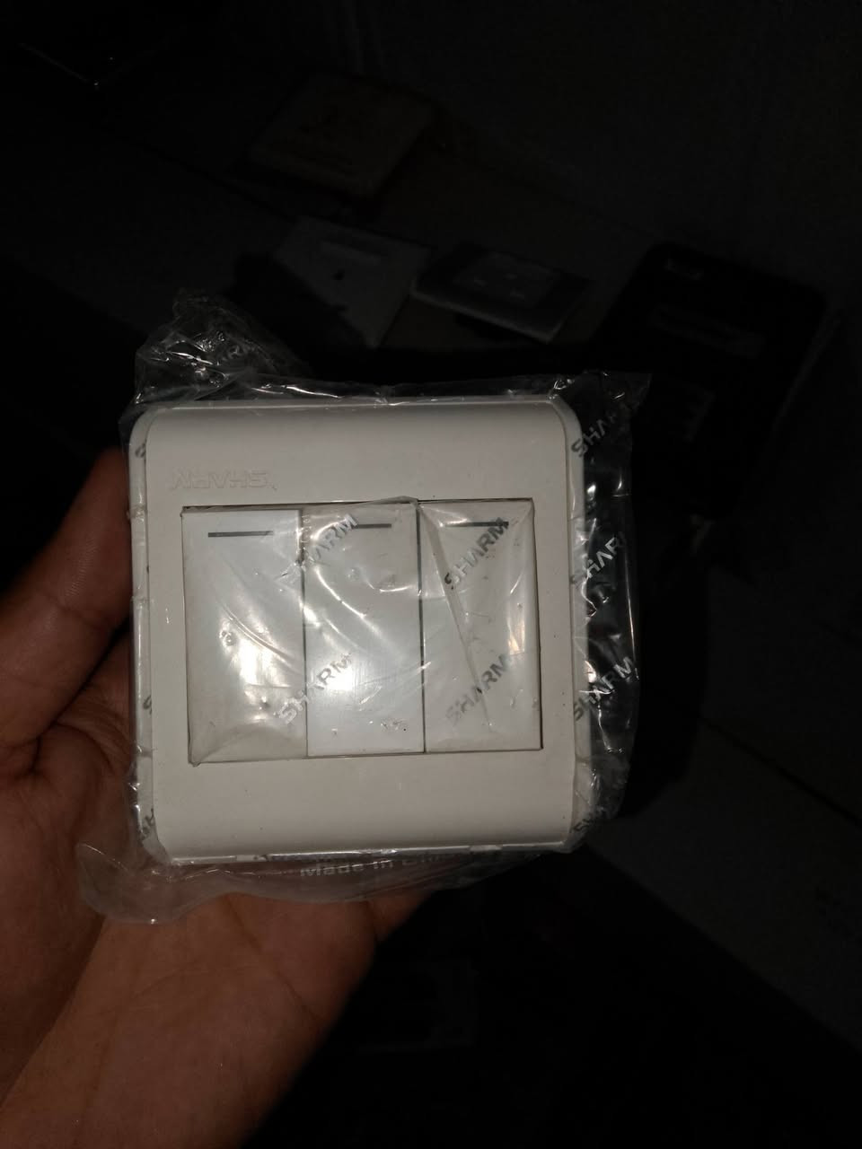 نقاط كهرباء سستم كامل من كل الانواع
سويج ابو 1و 2 و3 
لسويج بلك ونقطة سبلت  
ونقطة نت و وستلايت
وبنكه سقفيه    الخ ....


**إذا كنت صاحب هذا الإعلان وتريد حذفه لأي سبب، رجاءا أرسل رسالة إلى الدعم الفني**