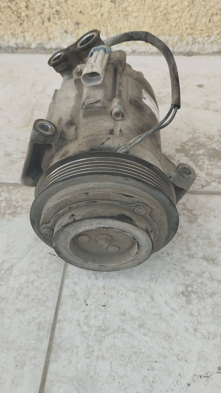 قطع ماليبو تفصيخ
- راديتر تبريد مع الحساس و الشبكة البلاستك ٢٠ الف
- دبة ماسحات مكسورة بس الماطور و الحساس ما بيهم شي ١٥ الف
- بخاخ فريز نظيف ما بي شي ٢٠ الف
- كمبريسر عاطل بس البكرة ما بيها شي ٢٠ الف
- فريز مع إسفنجة نظيف جدا ٢٥ الف
- حجر بيئة اصلي ١٠٠ الف
-ضاغطة قايش ما محتاجها اعطيها مع الاغراض


**إذا كنت صاحب هذا الإعلان وتريد حذفه لأي سبب، رجاءا أرسل رسالة إلى الدعم الفني**