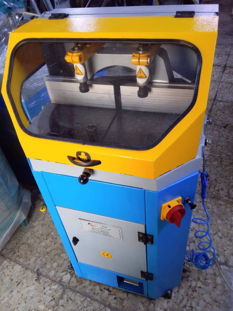 معمل قادي تركي سنكل 6 قطع اخو الجديد نضافة90٪للبيع العنوان بغداد مقابل علوة الرشيد لمعرفة السعر الاتصال على ***********
