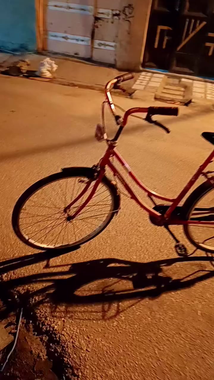 للبيع ياباني حجم 26  مكينه الورا بدلتها اصليه ياباني التايرات ورا وكدام جديدات ودوشمه سرج جديده
الشراي يدخل خاص 
او واتساب ***********
