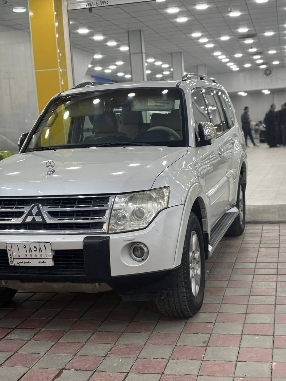 السلام عليكم #للبيع

باجيرو موديل 2009 حبتور
‎مواصفات

كشنات جلد

أشاير بالمري 

شاشه كبيره

تحكم استيرن جهتين

دمام خلفي

فور ويل

7 راكب

3 قطع تبريد

فتحه بلقماره

داخل بيجي

وبعد معروفه مواصفات الحبتور

السيارة مكفوله الضربه والصبغ شواصي لغود تكم حوض قماره كله كفاله

السيارة جاهزة من كلشي مكينه كير حداديه تبريد تدفئه تخم تاير كهربائيات كله جاهز مابيه اي نقص

السعــــر135 وبيه مجال بسيط للشراي

للاستفسار
***********
