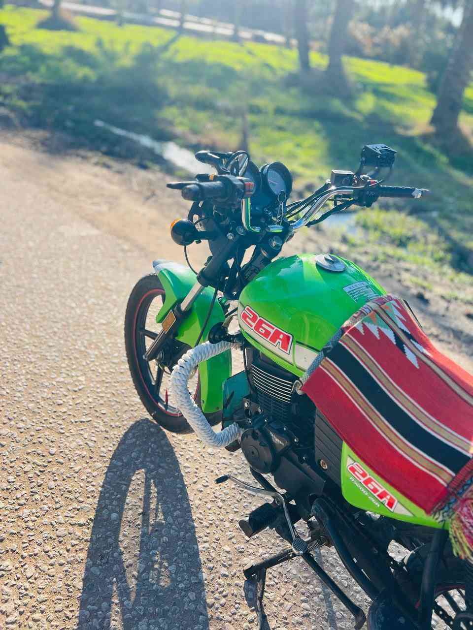 السلام عليكم دايون نفخ للبيع موديل 2022اوراق اصولي محرك 200سيسي الدراجه مكفوله كهربائيات كلها شغاله  شراي يجي خاص او يتصل ***********
