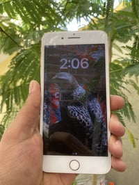 آيفون 8 بلاص مبدل شاشة باتري 80 ذاكرة 64  115 إلف 07701283224