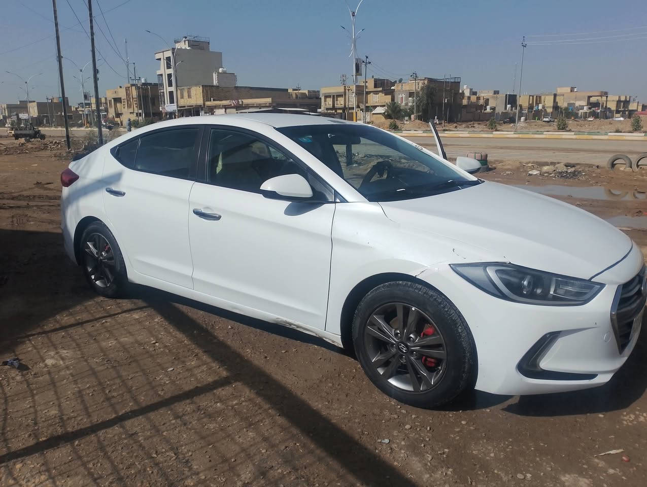 السلام عليكم النترا موديل 17. بسمي
بكاني شطره شراي ينتصل ويدلل. ***********
