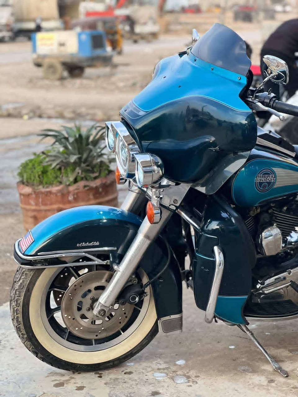 السلام علیکم هارلي الكتره كلايد دراجة جديده بمعنئ الكلمه نكره بكل وقت مرقمه كركوك باقي عل لوحات بيهه دخانه اول مشغل قويه او من تحمه اتكوم تكطع تجي اتكلب واشوف كامله كل نقص ما بيهه السعر قفل بدون عمله( 35) ورقه او ماكو بهيج سعر الكتره اشويه متوازي على بيعتهه مكاني ديالى بعقوبه ***********
