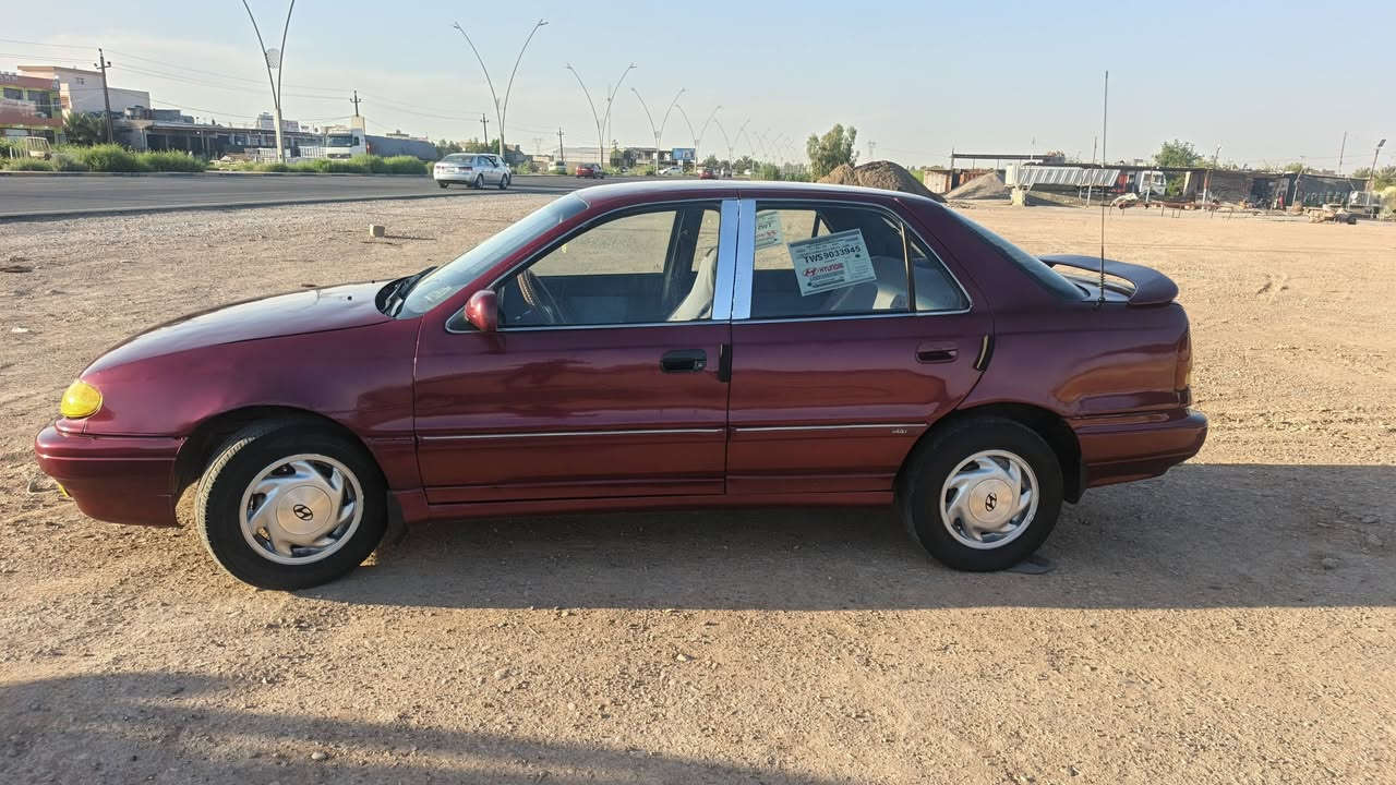 السلام عليكم 
النترا موديل 94 دبل تريشه 
رقم ديالى سنويه لغايه 2028
محرك وكير خير من الله
كهربائيات شغاله الارضيه جلد  الجامه الاماميه جديده
تخم تاير نضيف حداديه وصدر خير من الله فرممات بلاديه
تبريد ثلج 🥶 سياره بلاديه مال جناي
المكان ديالى قضاء الخالص ناحيه هبهب
رقم هاتف ***********
***********
