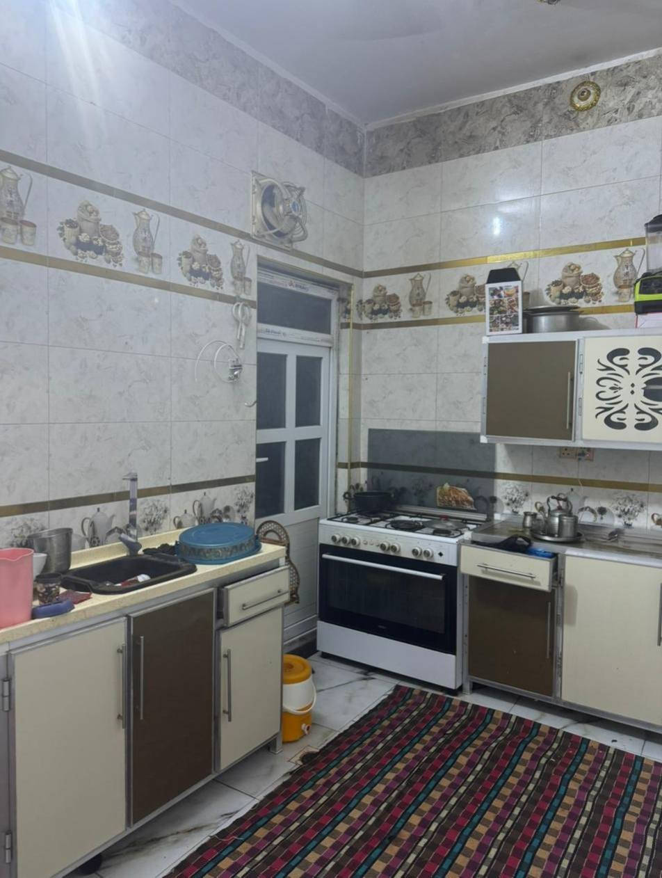 بيت للبيع قاطين طابو اسهم  مساحه ١١٠ ثلاث غرف استقبال صالتين ثلاث مناور مطبخ حمام خارجي بيت جديد طليعه قرب اسواق بابه شتريلي قرب جسر سريع علما طابق ثاني نقص بياص ارضيه /خاص متواحد


**إذا كنت صاحب هذا الإعلان وتريد حذفه لأي سبب، رجاءا أرسل رسالة إلى الدعم الفني**