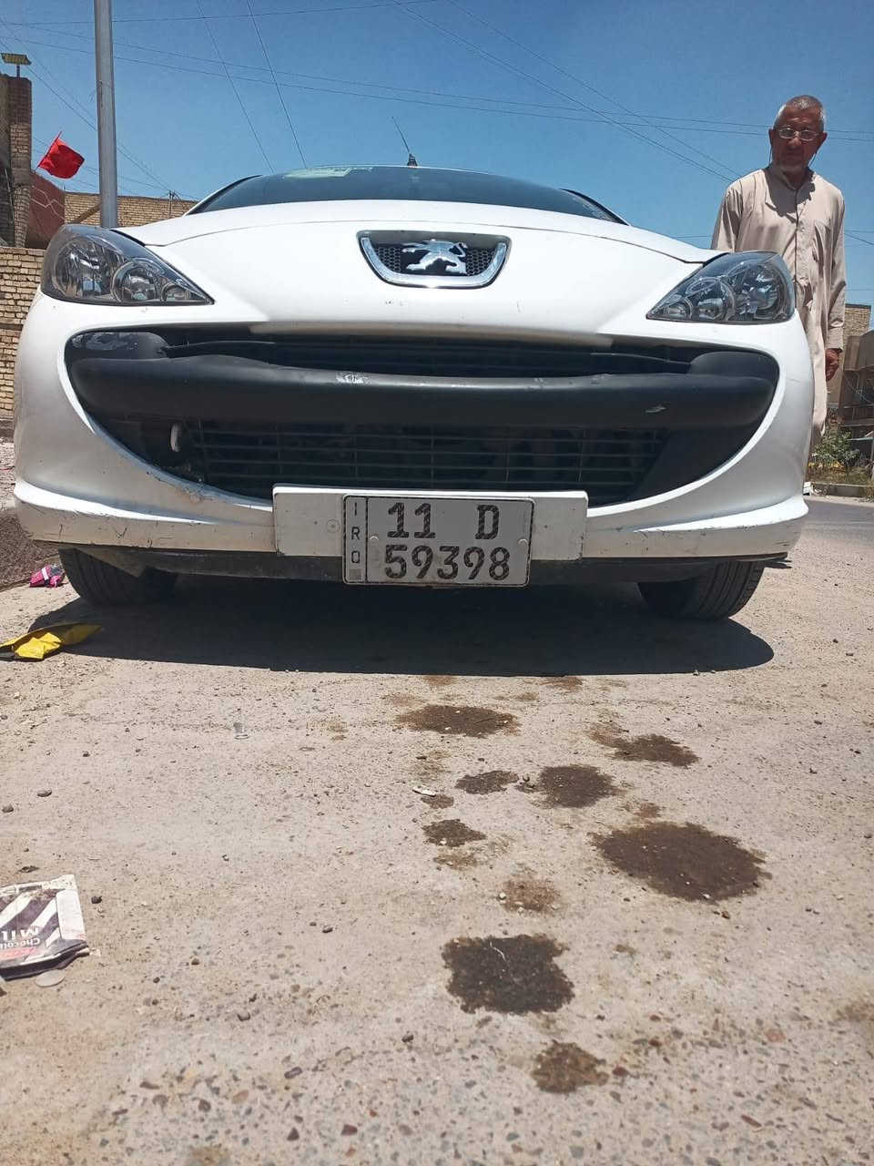 السلام عليكم بيجو 206 موديله 2012 بيهه نواقص العقل واكف المكان الشعب بغداد السعر 35 وبيهه مجال رقم الهاتف ***********
