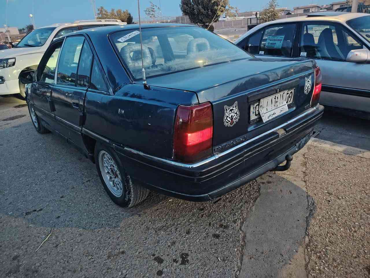 يالله سلام عليكم اوبل موديل 91 محرك 2000 كير عادي داخل مصوج تحويل مضبوط مكن هيت  مروس يرهم سعره 22 رقم الهاتف ***********
