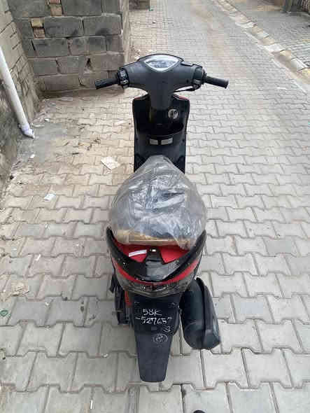 سلام عليكم.
دراجة ماكس عدله 🛵 للبيع
دراجة شلعه معدل كهربائيات كلهه شغاله 
دراجة جديده بلاديه 
أي نقص مابيهة
جيب فيتر وتعال افحص
العنوان بغداد حي اور 
رقم للستفسار ***********
سعر ٧٥٠ وبيهة مجال شي قليل حك الجيه
