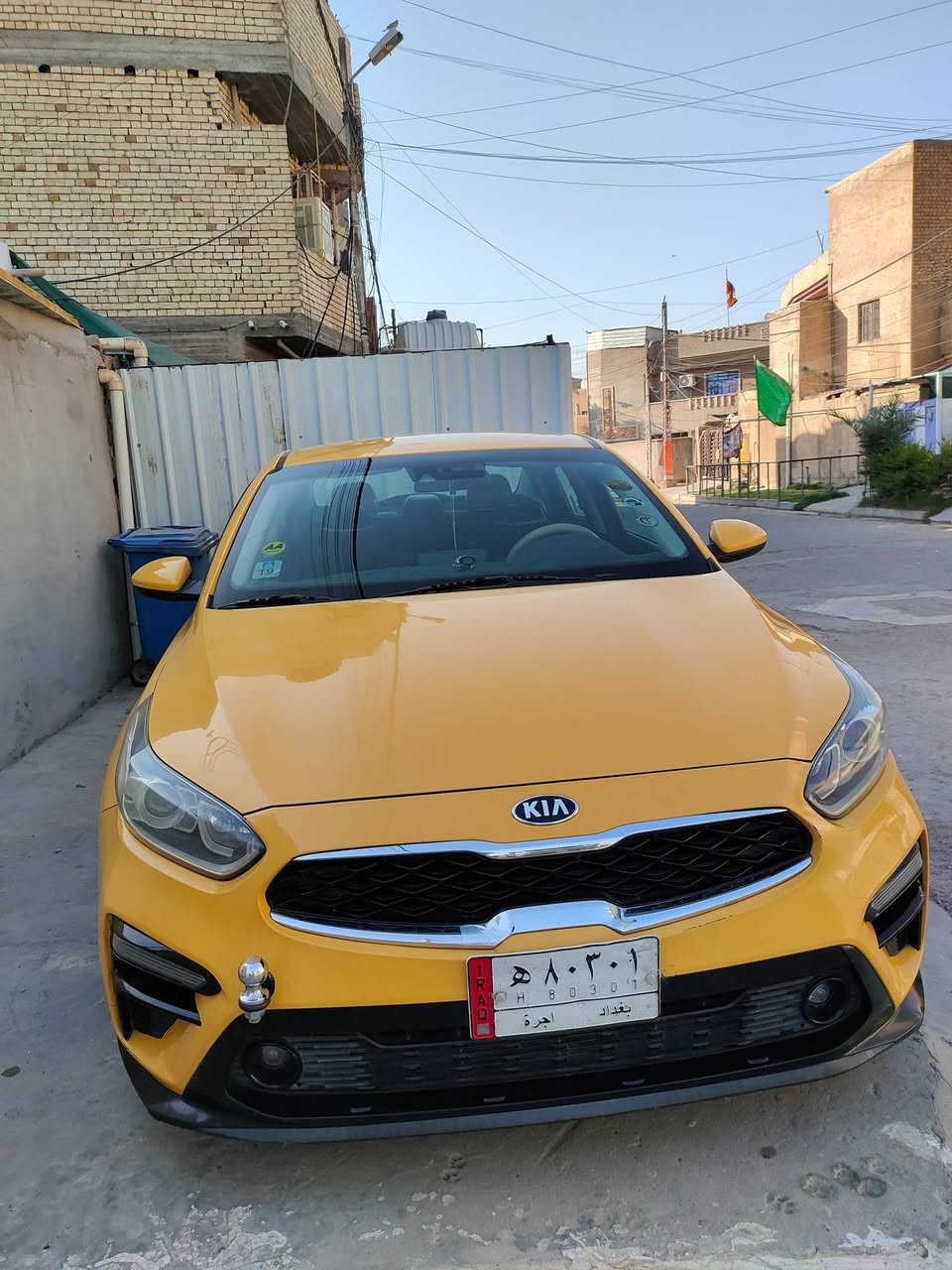 سلام عليكم اخوان للبيع او مراوس كيا فورتي موديل ٢٠١٩ وارد امريكي حادثها الجاملغ  الخلفي عكس السايق والباقي مكفول ماشية ١٢٣ رقم بغداد مشروع وطني بأسمنا كير محرك تبريد تخم تاير صدر امامي خلفي جديد مواصفات السيارة 
شاشة 
كامرة 
رادار 
حساسات 
تحديد سرعة
تحديد مسار 
مكاني بغداد الكمالية *********** رقم صاحب السيارة السعر 130 وبيها مجال
