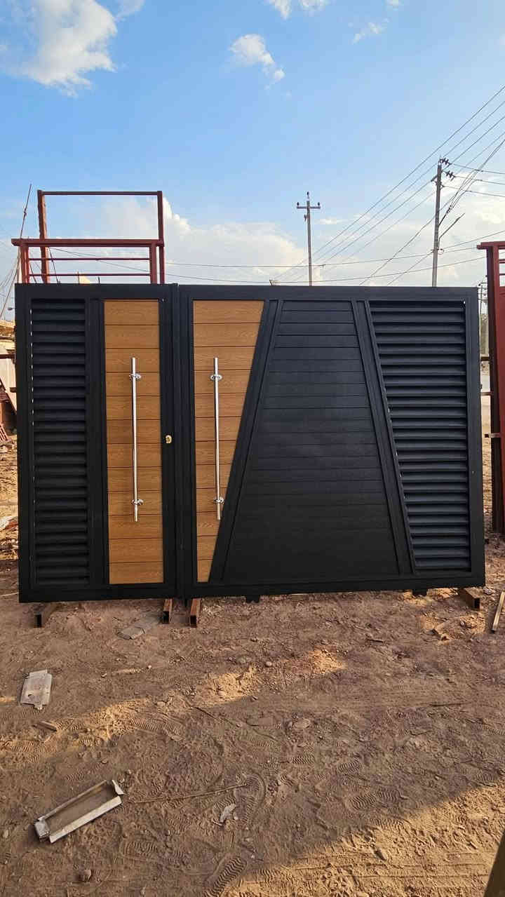 حداد متنقل كربلاء بيبان 🚪 شبابيك 🪟محجبرات 🛝 قمريات 🧾 كيسبان🎞️ سندويج 🛤️تصليح الحديد التالف🏯 والزنجار تبديل نرمايد قص شيلمان ***********
