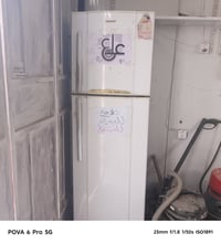 غراض للبيع ثلاجة السعر 75  رفوف السعر 50  مكناس عدد 2 السعر 30  زالت ا...