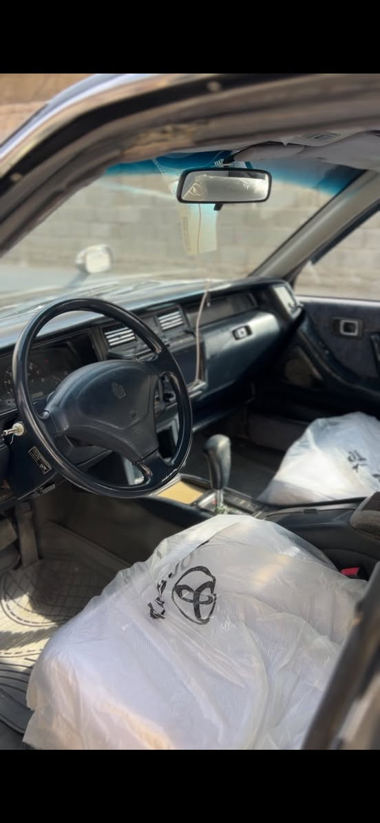 سلام عليكم ارنب مديل 1995سياره مكفوله كص ونغل جثه رقمه بصره الف مكينه خير من الله وكير مكينه2500فيفيتي غرفه حلوه دواخل حلوه تبريد شغال تخم تاير جديد نضافه حلوه تخبل خياس مابيه سياره مال جناي سعر58 رقم تلفون*********** مكاني بصره زبير
