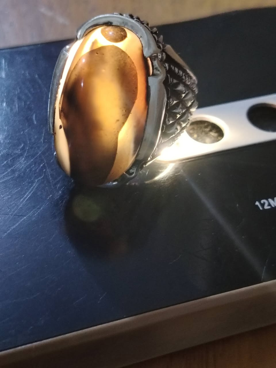 ليت الذي بيني وبينك عامر
وبيني وبين العالمين خراب


**إذا كنت صاحب هذا الإعلان وتريد حذفه لأي سبب، رجاءا أرسل رسالة إلى الدعم الفني**