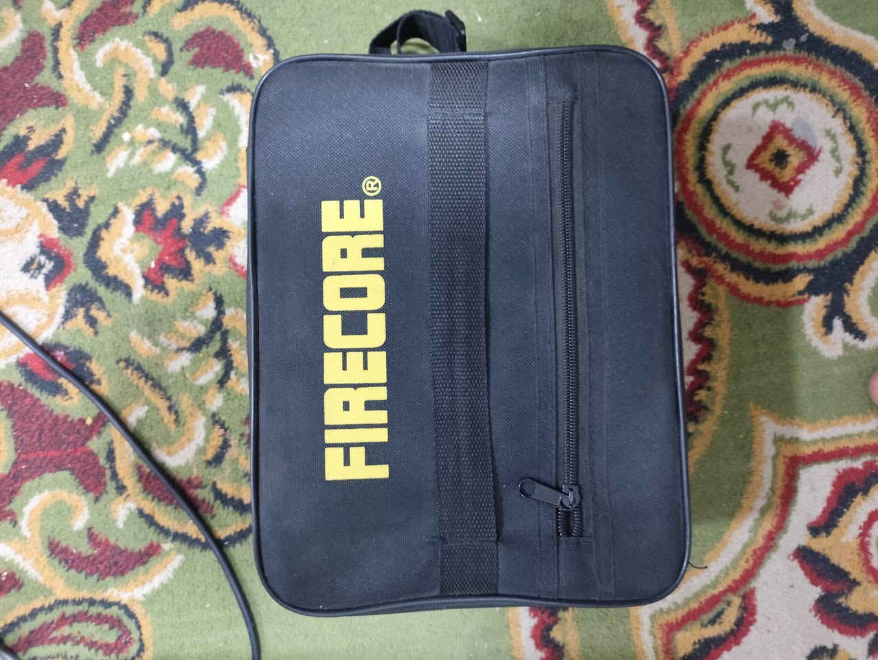 السلام عليكم كبان ليزري جديد 16 خط اعلى سعر ابيعه دفعو بي سعر وبلعافيه توصيل كل المحافظات***********
