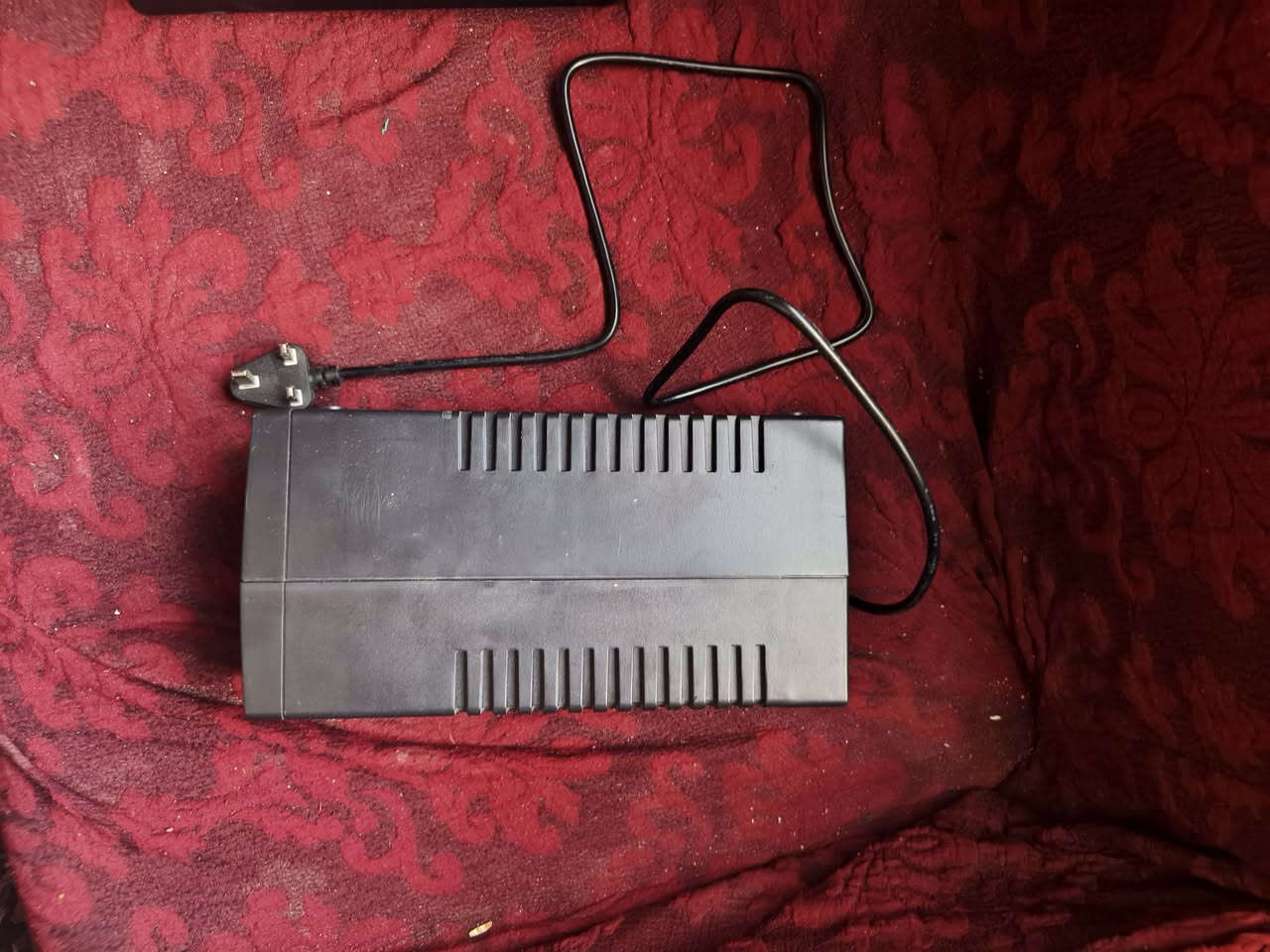 بلي فور سلم مع كامل ملحقات والكارتونة ويدة وUps 850VA وقرص ماد ماكس ب210 ((اذا تريد باقي الأقراص يصير 250)) 
مكان ديالى سيف سعد *********** 
ماعندي توصيل
