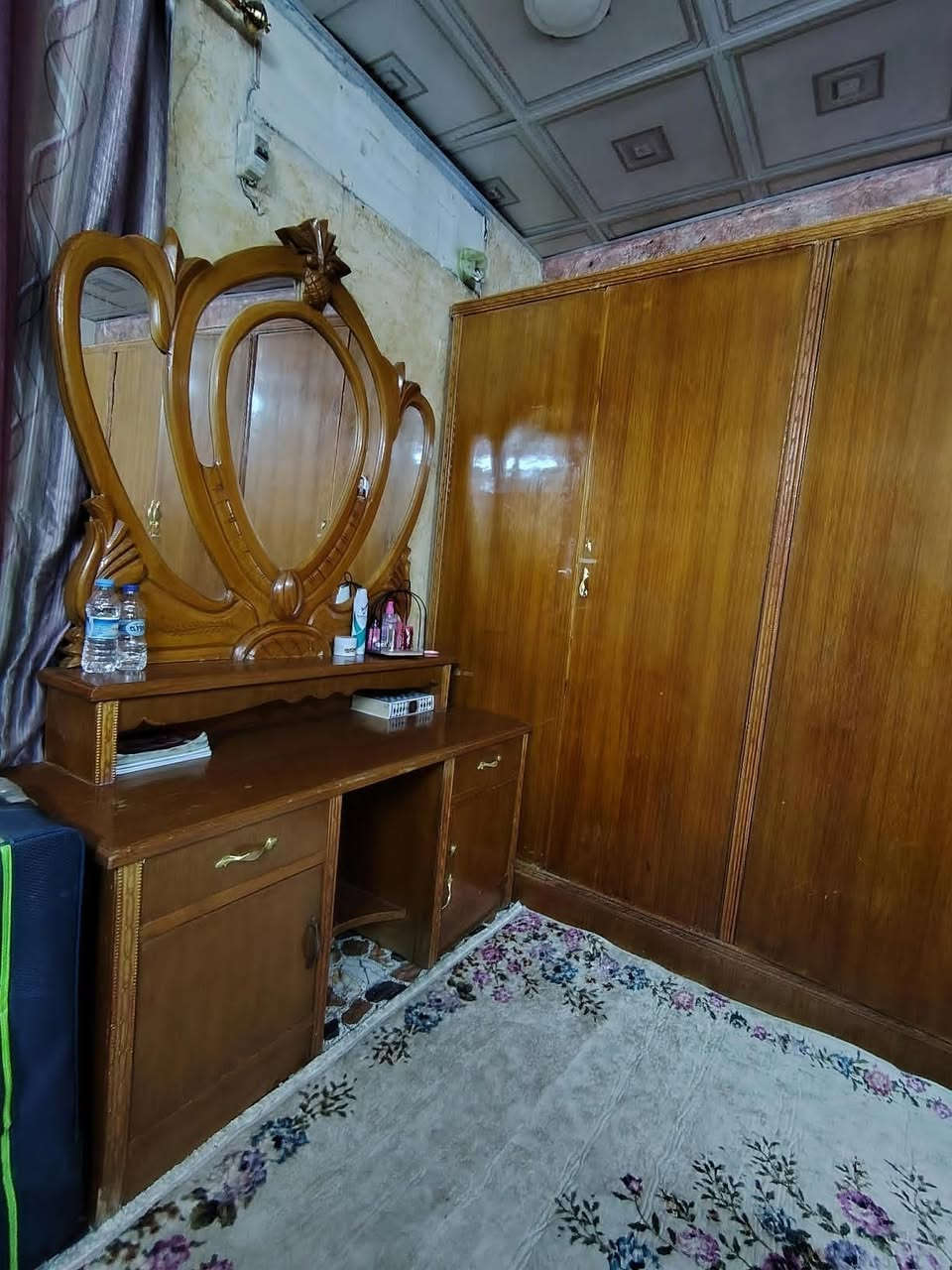 غرفه للبيع مكانها شارع ابو طالب
صاج داخل خارج كنتور ابو 6ابواب ملحق مخفي ضهر جرجوبه نضافتها 80%


**إذا كنت صاحب هذا الإعلان وتريد حذفه لأي سبب، رجاءا أرسل رسالة إلى الدعم الفني**