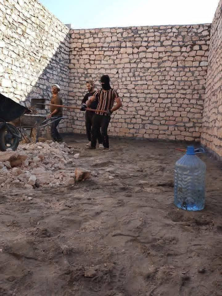 السلام عليكم /كادر عمل جاهز تصعيد مواد +تنضيف بيوت حدائق+ تفليش+ دفن نهري +نقل اثاث//معداتنه جاهزه
وسياره تجيك للبيت ماعليك بس الاتصال بالرقم ***********
